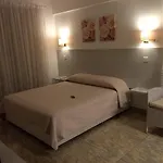 Layiotis アパートホテル ラルナカ