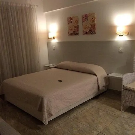 Layiotis מלון דירות לרנקה