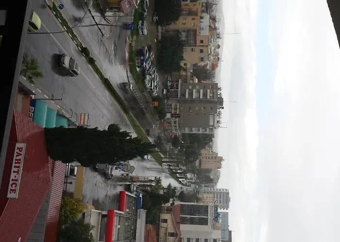 Aparthotel Layiotis Larnaca