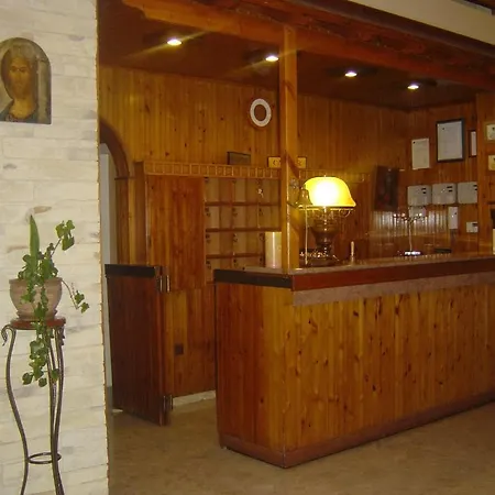 Aparthotel Layiotis 2*