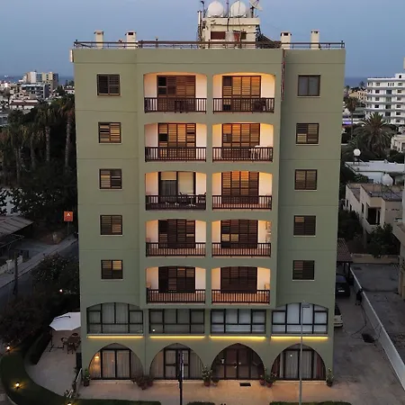 Layiotis Apartahotel Lárnaca