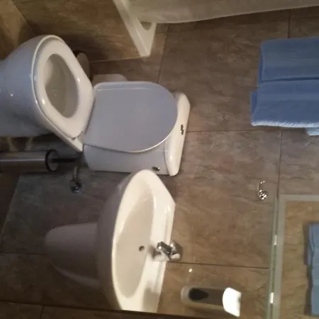 Layiotis 3* 라르나카