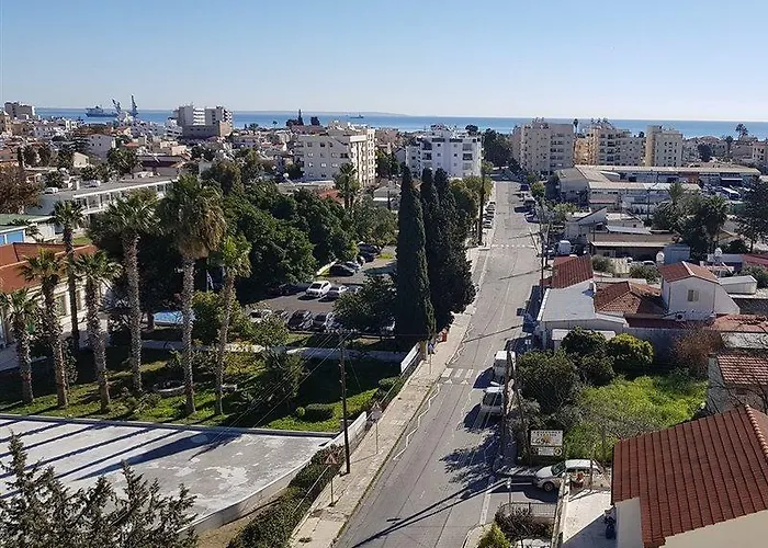 公寓式酒店 Layiotis 拉纳卡