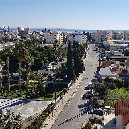 Apartahotel Layiotis Lárnaca