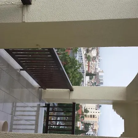 Apartahotel Layiotis
