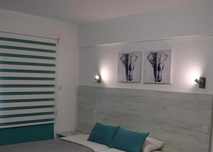 Layiotis Lejlighedshotel