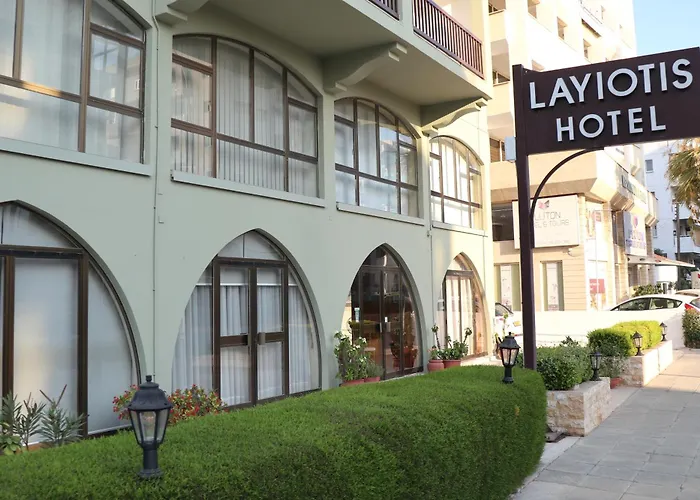 Layiotis Lejlighedshotel